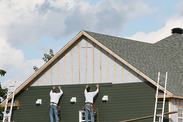 Professional Siding Contractor technician working in Beachwood, NJ